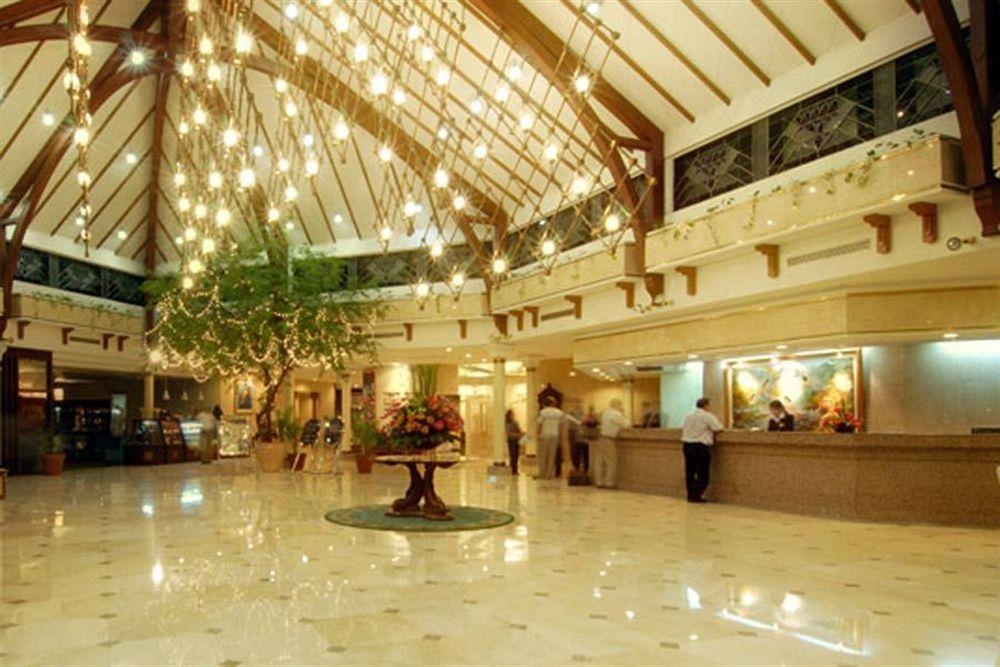 Horison Ultima Bandung Hotel Екстериор снимка