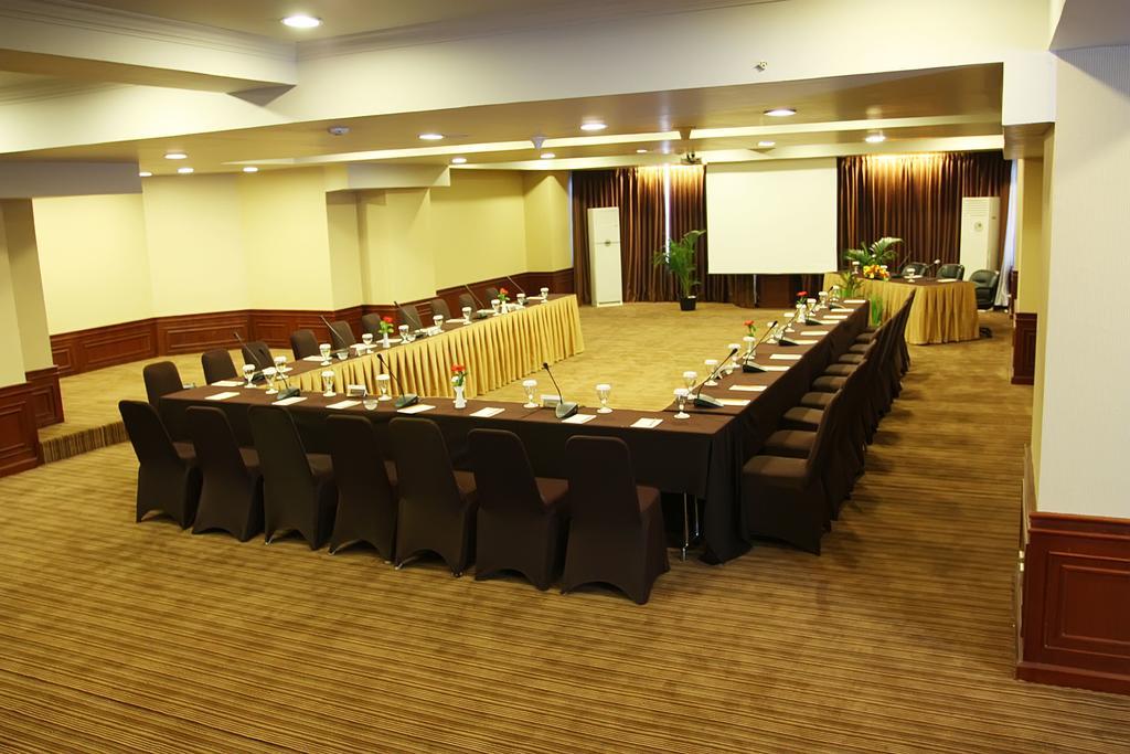 Horison Ultima Bandung Hotel Екстериор снимка