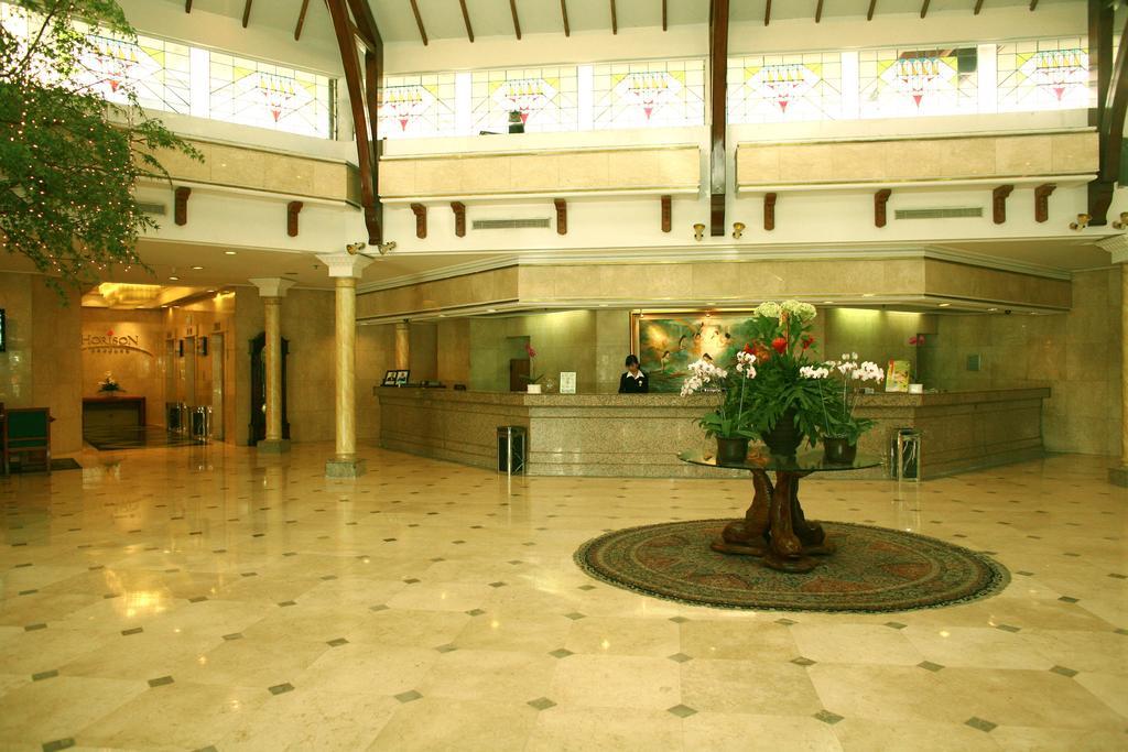 Horison Ultima Bandung Hotel Екстериор снимка