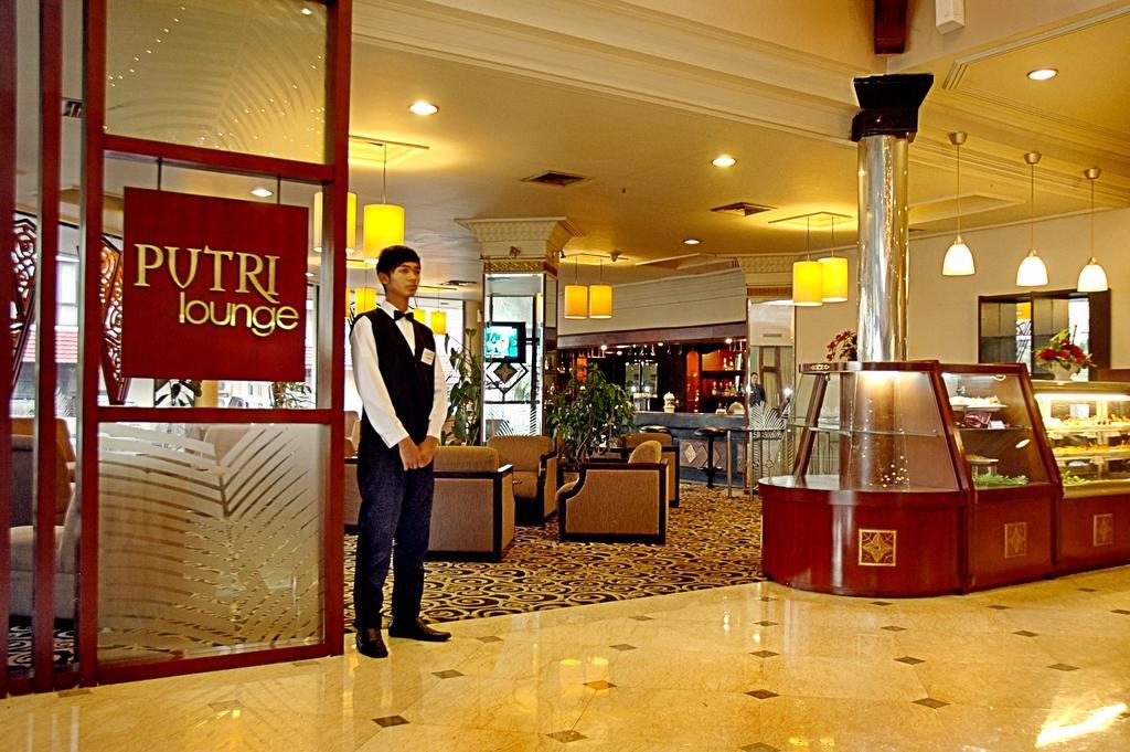 Horison Ultima Bandung Hotel Екстериор снимка