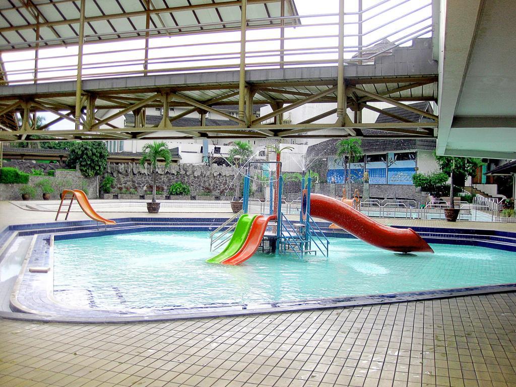 Horison Ultima Bandung Hotel Екстериор снимка