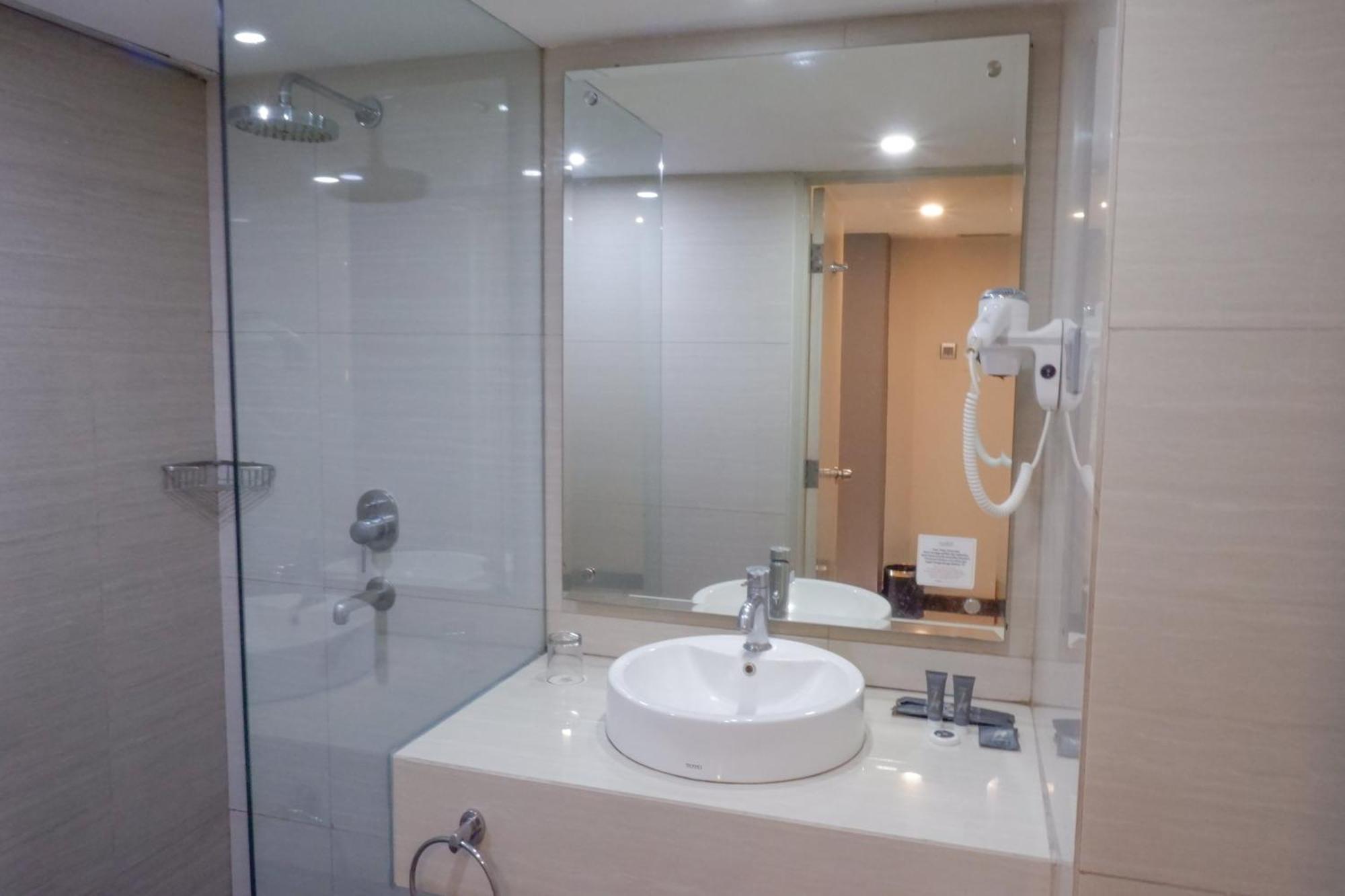 Horison Ultima Bandung Hotel Екстериор снимка