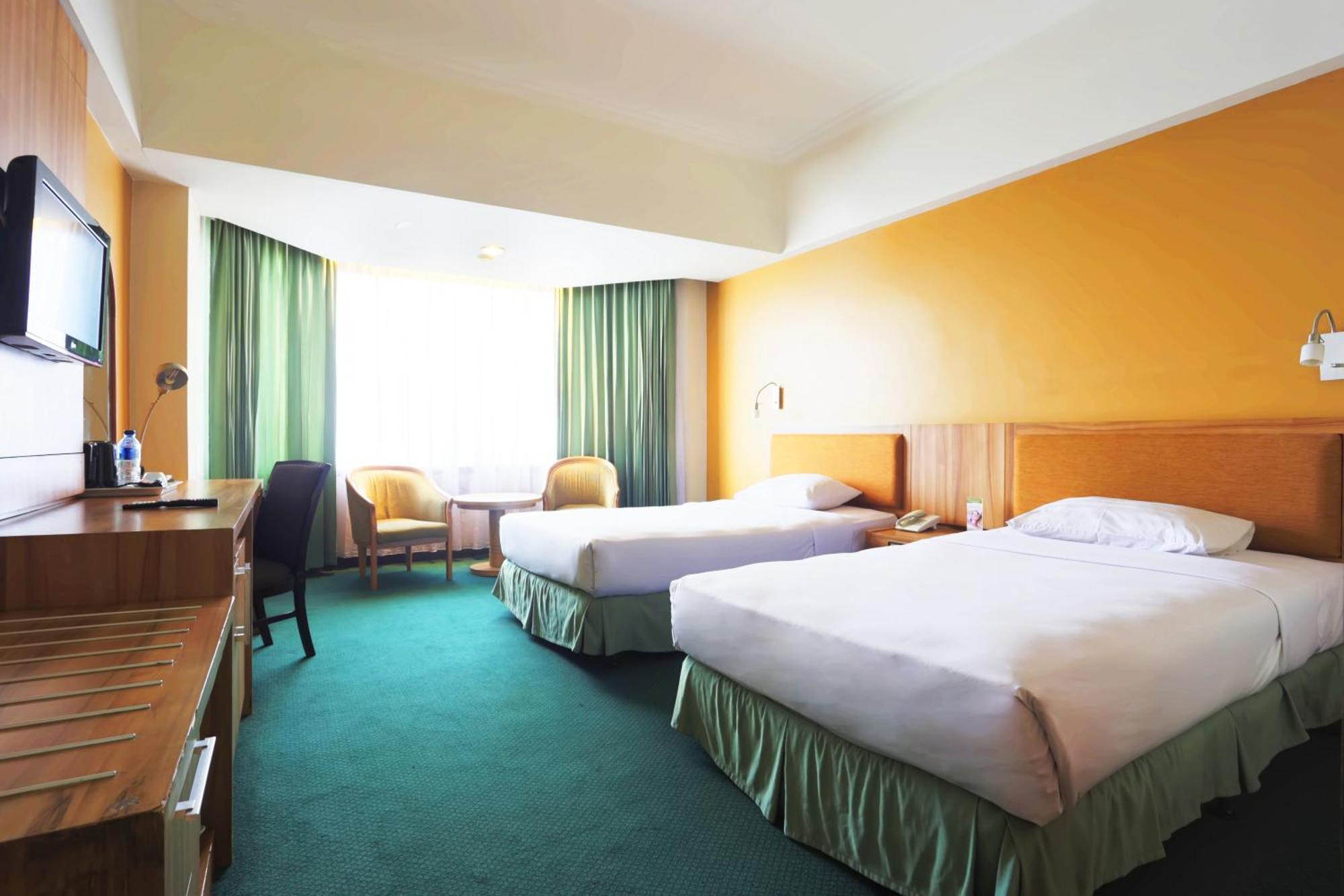 Horison Ultima Bandung Hotel Екстериор снимка