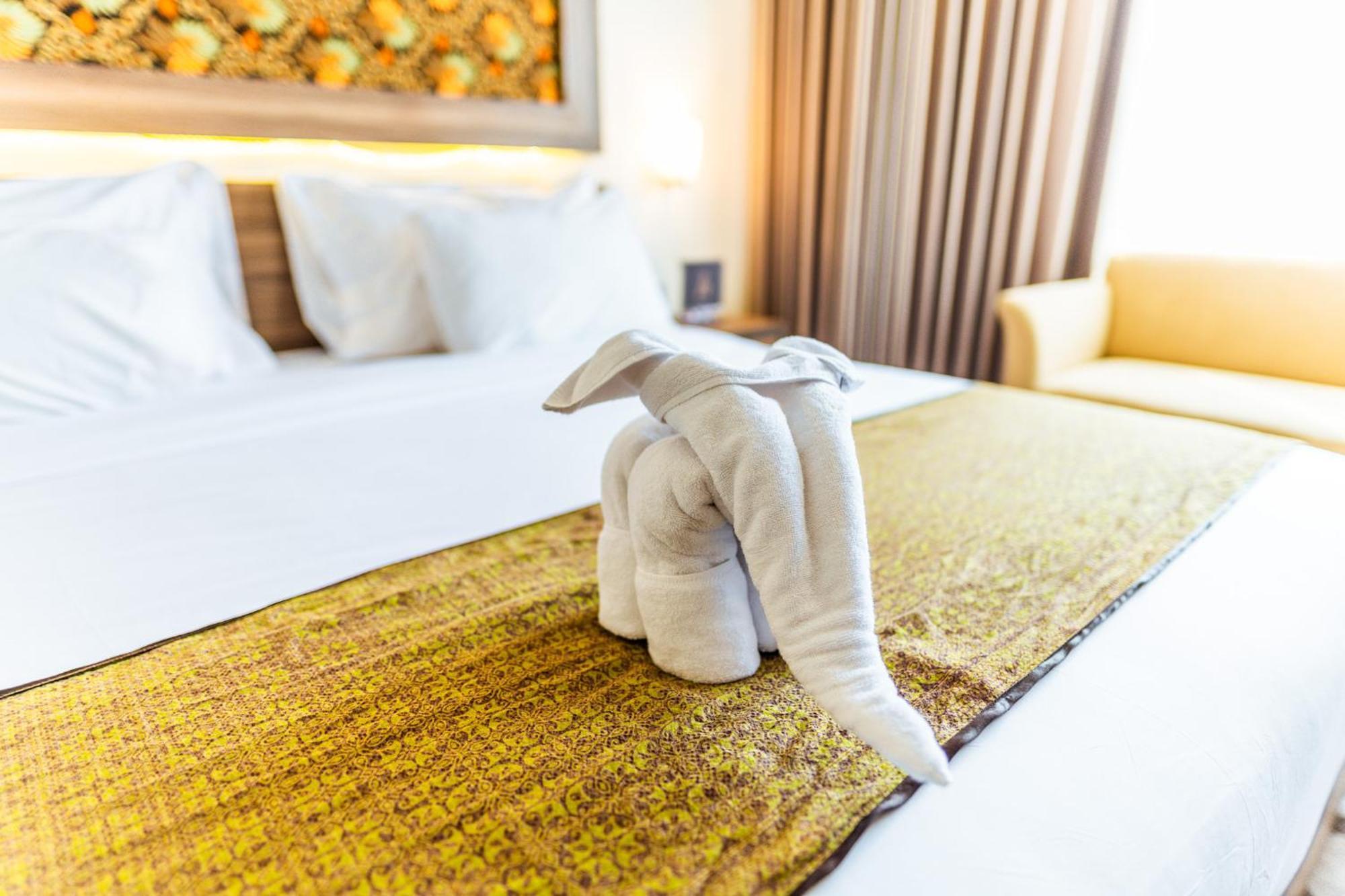 Horison Ultima Bandung Hotel Екстериор снимка